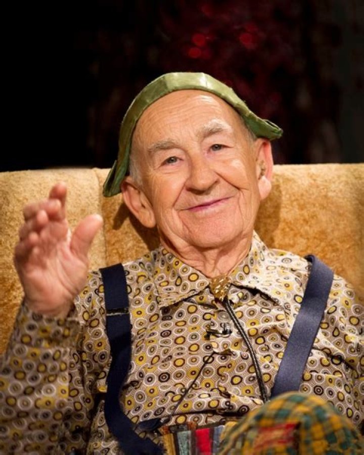 Grand Ole Opry Star Rollin Sullivan Dead At 93
